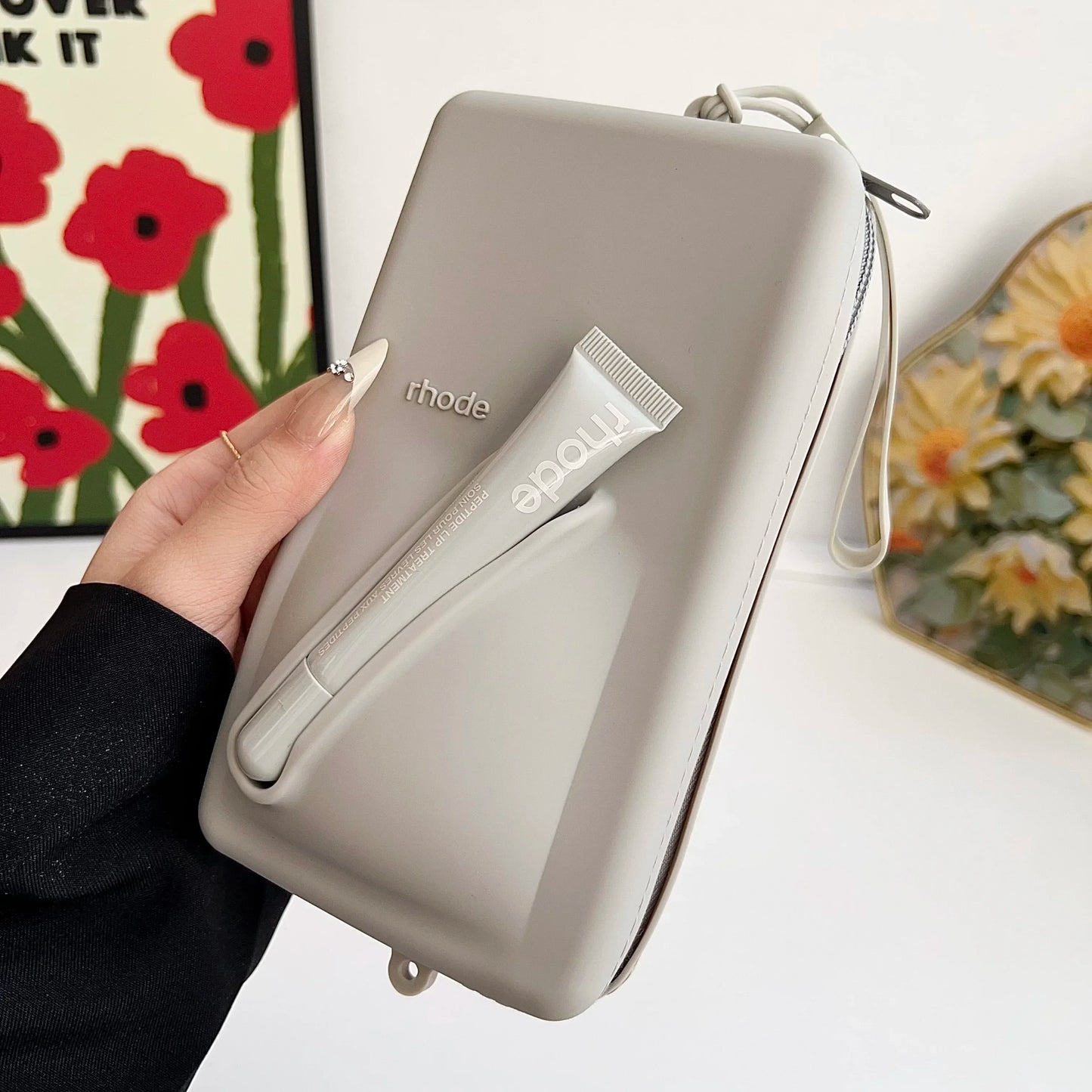 rhode-bag-with-lip-tint