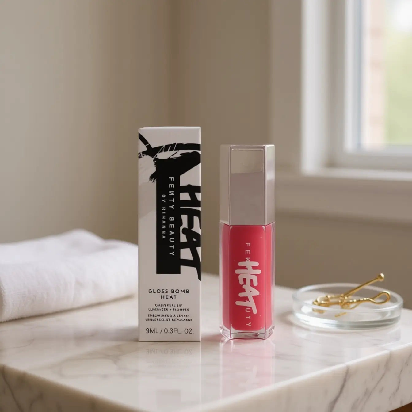 Fenty Beauty Gloss Bomb Heat (Fussy Heat 02) Plumping Lip Luminizer (9ml)